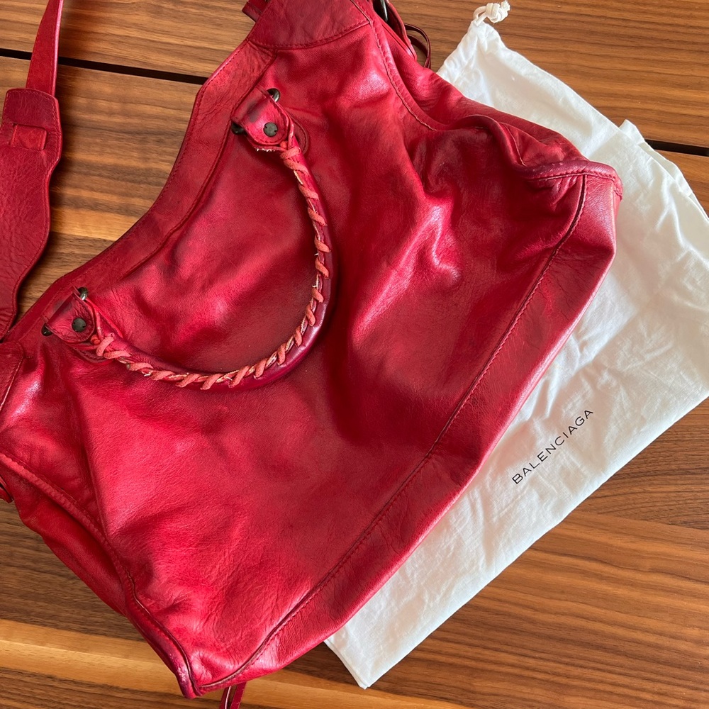 Balenciaga shoulder bag. Authentic - Picture 12 of 13